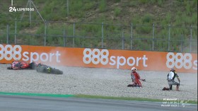 VIDEO: Momen Zarco dan Dovizioso Tabrakan di MotoGP Catalunya