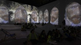 FOTO: Pameran 3 Dimensi Lukisan Van Gogh