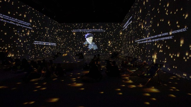 FOTO: Pameran 3 Dimensi Lukisan Van Gogh