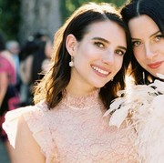 7 Inspirasi Baju Kondangan Warna Pink Ala Seleb Hollywood