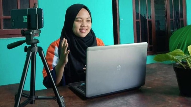 Pandemi COVID-19 melahirkan beragam kreativitas. salah satunya di dunia pendidikan vokasi otomotif.