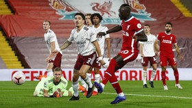 Hasil Liverpool vs Arsenal Bisa Beda Andai Mane Kartu Merah