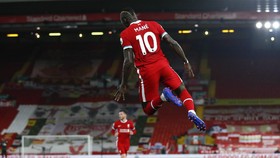 FOTO: Liverpool Beri Pelajaran untuk Arsenal