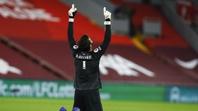 Leipzig vs Liverpool: Klopp Tuding Alisson Biang Kekalahan