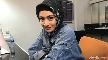 img-title Ingin Bahagia, Nathalie Holscher Minta Keluarga Tak Perkeruh Keadaan