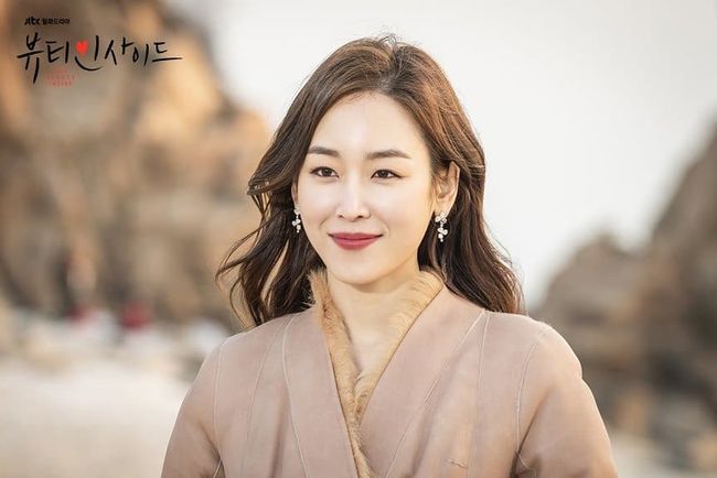 6 Drama Korea Populer Dibintangi Seo Hyun Jin