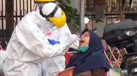 VIDEO: DPR Minta Pemerintah Turunkan Harga Swab Test