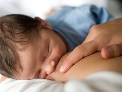 2 Perusahaan Ingin Ciptakan ASI di Laboratorium, Amankah Bagi Bayi?