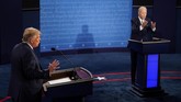 FOTO: Sengit Debat Pertama Trump-Biden Petahana Donald Trump dari Parati Republik dan capres Partai Demokrat, Joe Biden berhadapan untuk debat perdana di Ohio pada Selasa (29/9) malam waktu setempat.