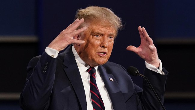 Donald Trump mengaku mencalonkan diri sebagai presiden AS karena menuduh Joe Biden tak melakukan apa pun selama jadi wapres Barack Obama.