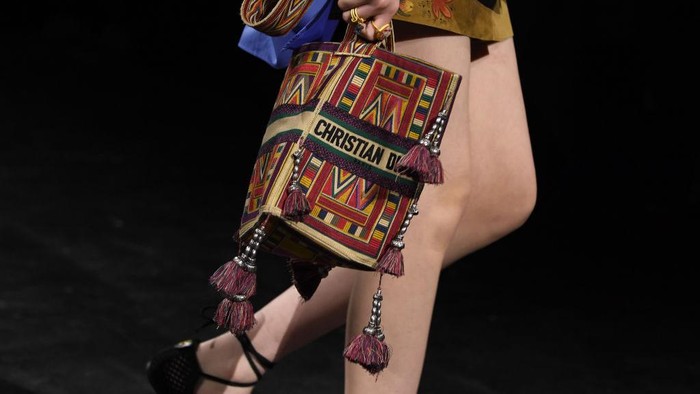 PARIS, FRANCE - SEPTEMBER 29: A model walks the runway during the Dior Womenswear Spring/Summer 2021 show as part of Paris Fashion Week on September 29, 2020 in Paris, France. (Photo by Pascal Le Segretain/Getty Images)