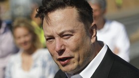 Jejak Panjang Hubungan Benci-Rindu Elon Musk dan Twitter
