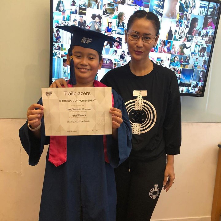 <p>Soal pendidikan putranya, Inul adalah sosok ibu yang selalu memberikan dukungan. (Foto: Instagram @inul.d)</p>