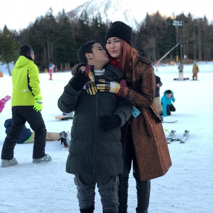 <p>Di akun Instagram miliknya, Inul kerap membagikan momen kebersamaannya dengan Ivan. (Foto: Instagram @ivanderdamares)</p>
