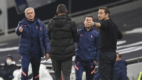 Mourinho Cekcok dengan Lampard di Tottenham vs Chelsea