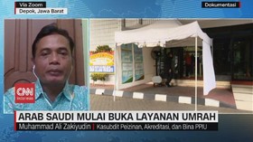 VIDEO: Arab Saudi Mulai Buka Layanan Umrah