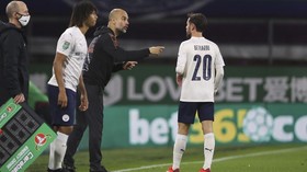Guardiola Perkasa Lawan Bielsa