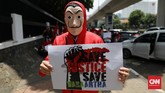 FOTO: Aksi Damai Pemegang Polis WanaArtha di Kejagung Sejumlah pemegang polis atau nasabah asuransi WanaArtha melakukan aksi damai di depan Kantor Jampidsus Kejagung RI, Jakarta, Kamis, (1/10).