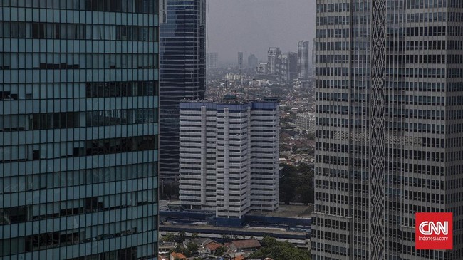 Sri Mulyani Pangkas Proyeksi Ekonomi Jadi Minus 2,2 Persen Kementerian Keuangan memperkirakan pertumbuhan ekonomi tahun ini berada di kisaran minus 2,2 persen hingga minus 1,7 persen karena pandemi virus corona.
