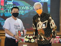 Ganjar Soal Isu COVID-kan Pasien: Kalau Ada yang Tak Benar, Lapor!