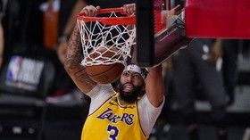 Hasil Play Off NBA: Lakers Kalah dari Suns di Gim Pertama