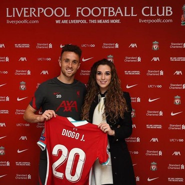 5 Pesona Cantik Rute Cardoso, WAGs Baru Liverpool