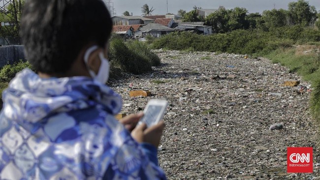 Sejumlah fakta lingkungan terkait Hari Bumi 2022 mencuat, di antaranya pemanasan global akibat industri fashion hingga bumi yang kian hangat.