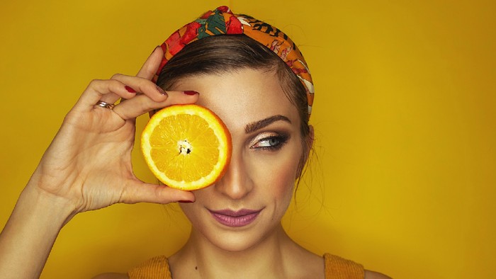 Mencerahkan dan Melawan Penuaan Dini Sekaligus? Ini dia Solusi Tepat Untuk Kulitmu!