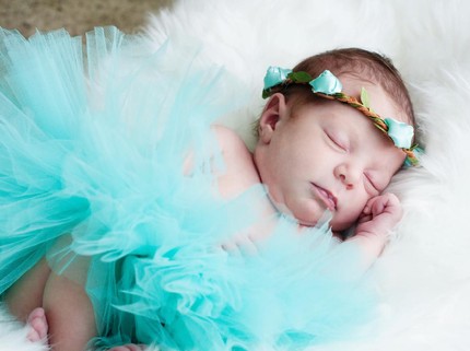 100 Nama Bayi Perempuan Terinspirasi Alam Semesta dari Berbagai Bahasa