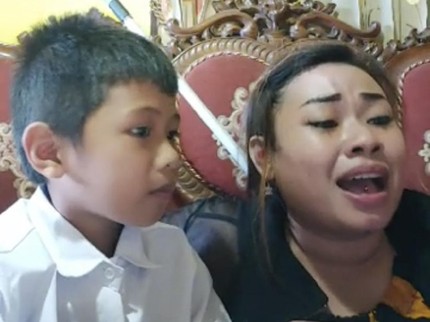 Ini Sosok Emak-emak yang Ngegas Ajarkan Anak Pancasila, Tak Sangka Bakal Viral