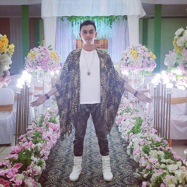 <p> Sebelum meninggal, Fadhli rupanya pernah mengatakan bahwa dirinya rindu ingin kembali manggung. (Foto: Instagram @fadhliborneo_kdi)</p>