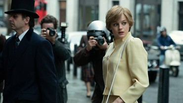 img-title Serial 'The Crown' Tuai Kontroversi, Pemerintah Inggris Minta Penjelasan