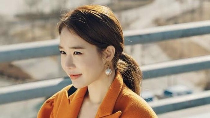 5 Selebriti Korea yang Berperan Sebagai Selebriti di K-Drama