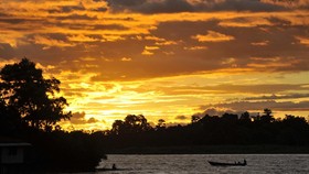 Danau Sentani Surut, Benda Megalitik Tampak dari Permukaan