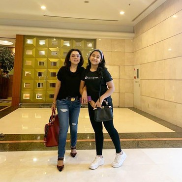 Putri Mayangsari Sudah Pakai Sepatu Hak Tinggi Sejak Usia 1,5 Tahun