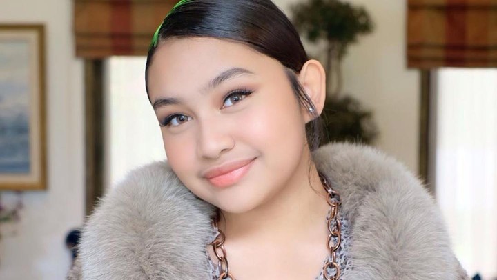 Porno külotlu çorap kiygan yigit