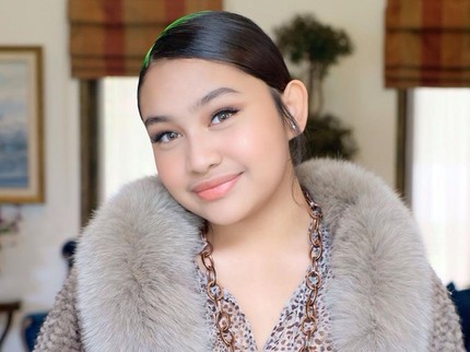 7 Foto Khirani, Anak Mayangsari & Bambang Trihatmodjo yang Mau Debut Jadi Artis