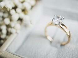 Cincin Berlian untuk Nikah & Tunangan, Ini Tips Memilihnya