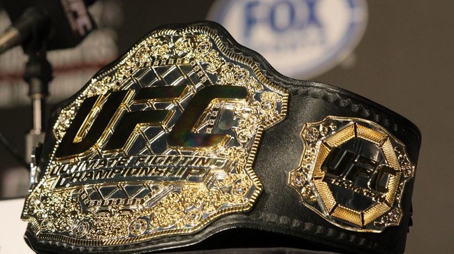Petarung Joaquin Buckley menang KO/TKO secara brutal atas Impa Kasanganay dalam UFC Fight Night 5.