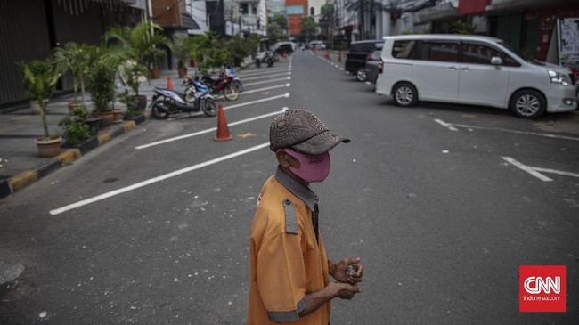 Penambahan kasus positif harian pasca-pemberlakuan PSBB DKI masih di atas 1.000 kasus per hari.