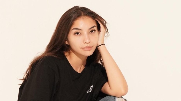 Manohara Odelia Pinot