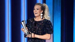 Bikin Bangga, Carrie Underwood Pakai Perhiasan dari Indonesia