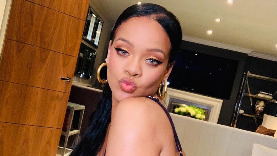 Gelar Fashion Show Lingerie Pakai Lagu Berisi Hadis, Rihanna Dikecam