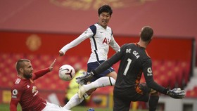 Top Skor Liga Inggris: Son dan Calvert Lewin Teratas
