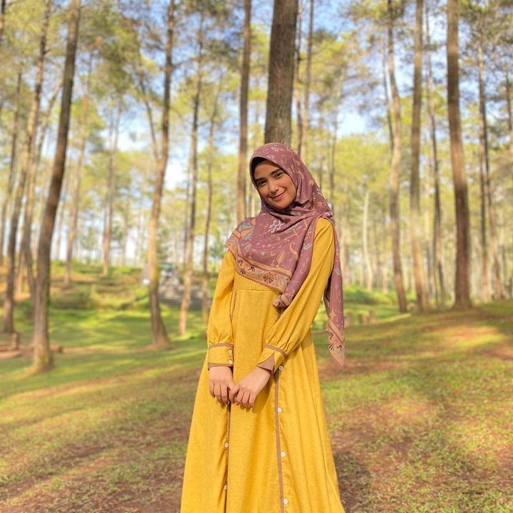 <p>Rumah tangga Nadya Mustika dan Rizki DA sedang tidak dalam kondisi baik, Bunda. Pernikahan mereka bahkan dikabarkan berada di ujung tanduk. (Foto: Instagram @nadyamustikarahayu)</p>