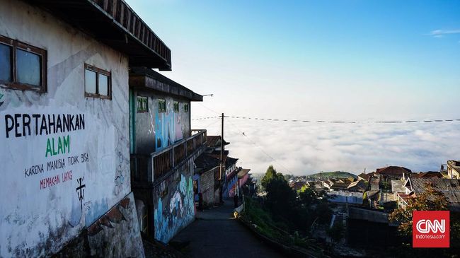 Lebih dari sekadar desa yang fotogenik, Dusun Buntuh juga memberi pelajaran mengenai pentingnya menikmati hari-hari yang dianugerahi Tuhan.