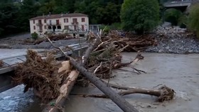 VIDEO: Banjir di Prancis, Jembatan Ambruk, 8 Orang Hilang