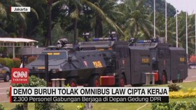 VIDEO: 2.300 Personel Gabungan Berjaga di Gedung DPR