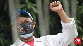 Cerita Buruh Pabrik Cikarang Masuk Kerja Lewat Yayasan, Bayar Rp2 Juta
