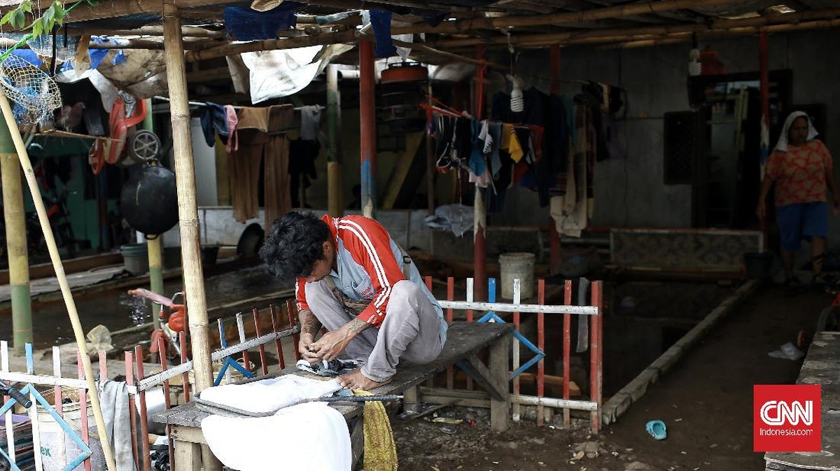 FOTO: Asa Peternak Cacing Sutra Tangerang di Tengah Pandemi